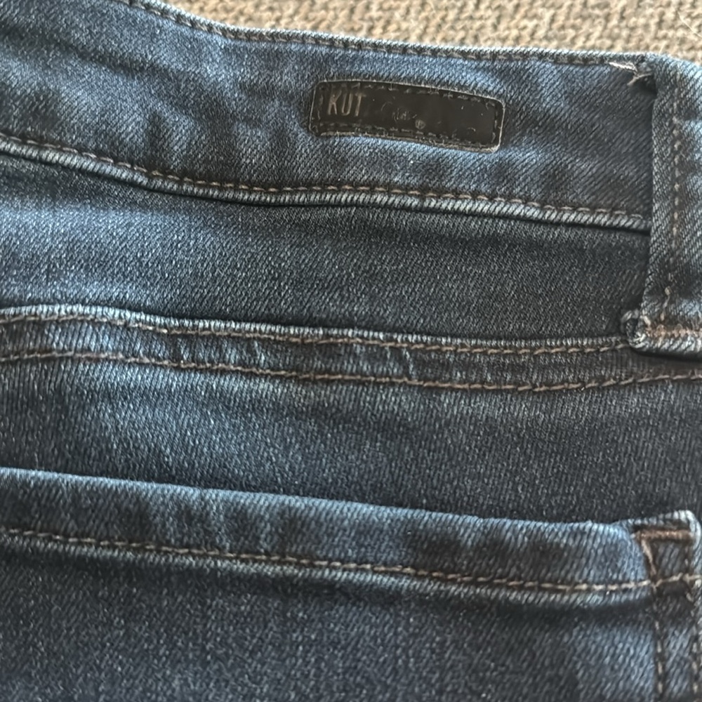 KUT from the Kloth Skinny Jeans Stretch Size 6 Mid Rise 5 Pocket Dark Wash - Picture 2 of 8